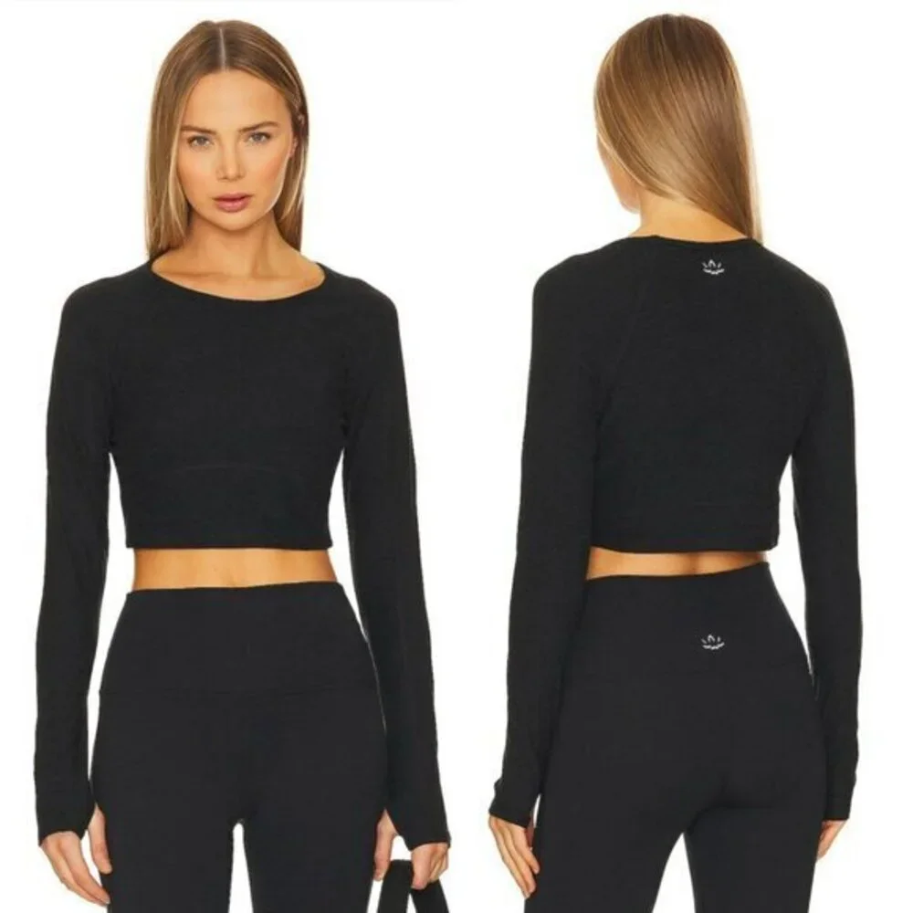 Beyond Yoga Spacedye Vitality Pullover Top in Darkest Night